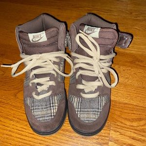 Nike sb dunk tweeds size 9.5 no box